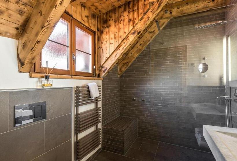 标准间, Alpenclub