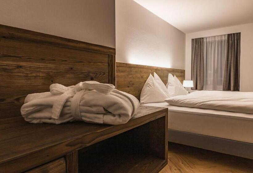 带2个卧室的公寓, Alpenclub