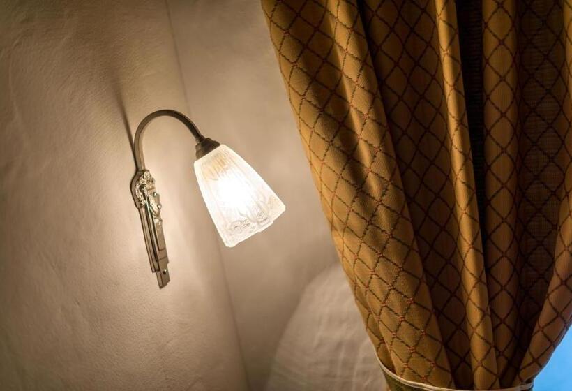 标准间, Alpenclub