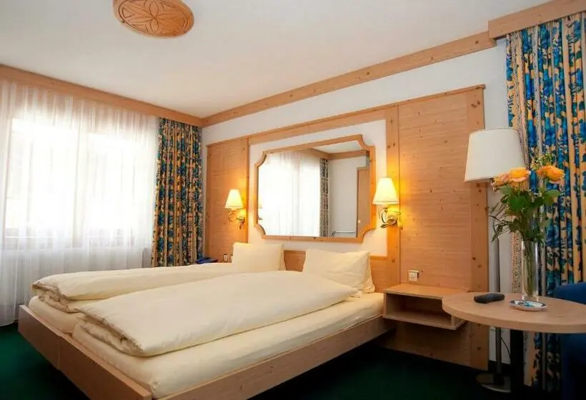 Habitación Superior, Ambiente