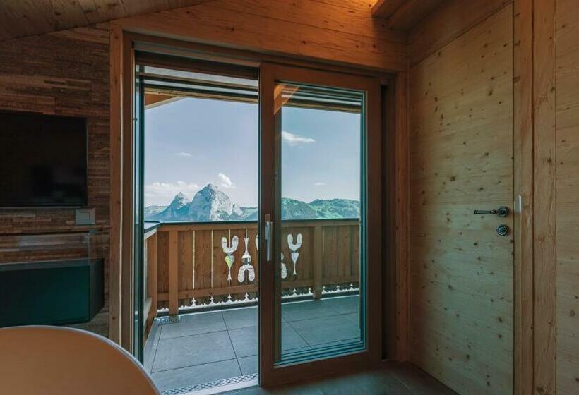 جناح مزوَّد بشرفة, Caschu Alp Boutique Design Hotel Stoos   Adults Only