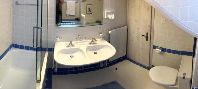 Полулюкс, Chasa Sofia