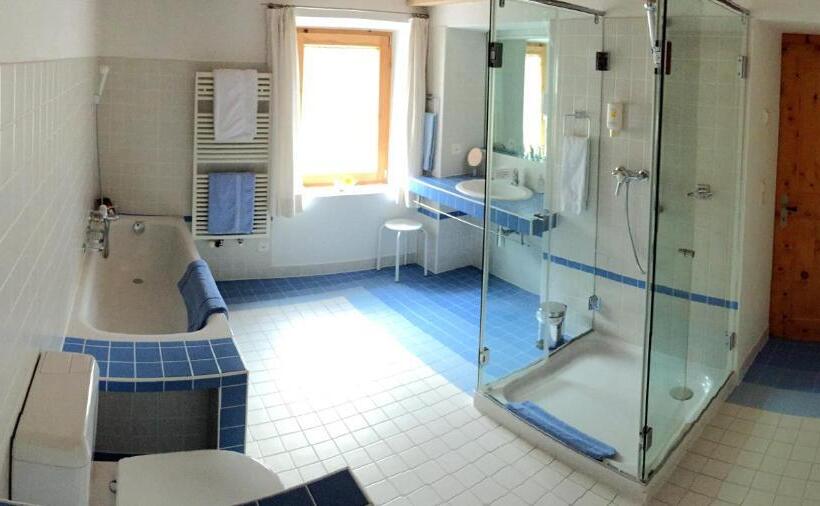 Полулюкс, Chasa Sofia