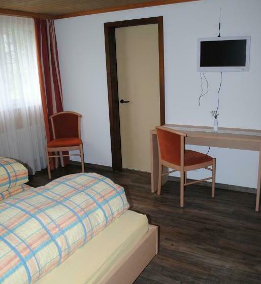 スタンダードルーム, Des Alpes