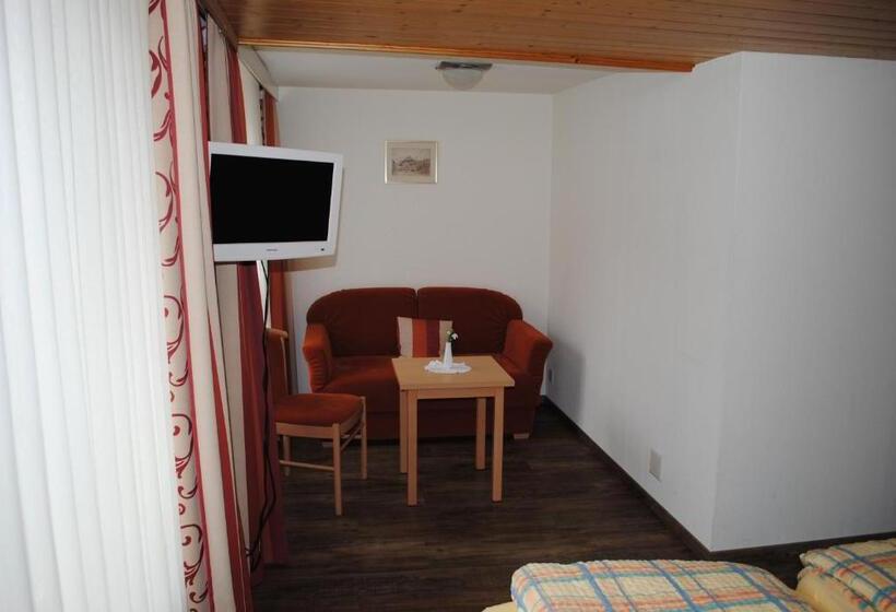 スタンダードルーム, Des Alpes