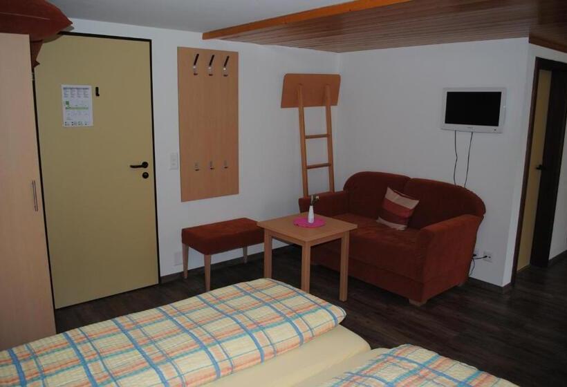 ファミリールーム, Des Alpes