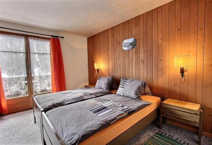 اتاق استاندارد سه نفره, Elite B&b