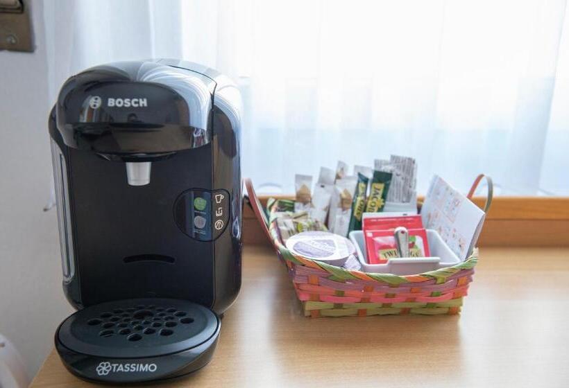 غرفة قياسية رباعية, Garni Moderno