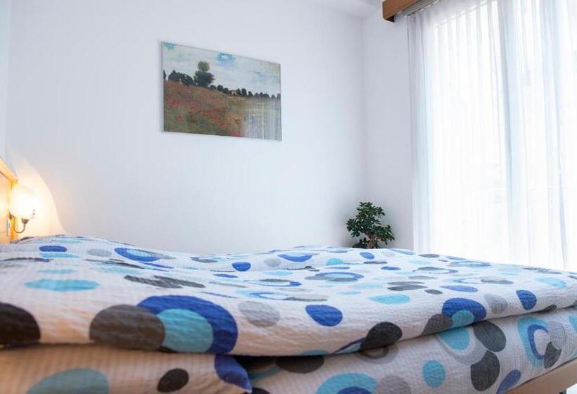 غرفة قياسية رباعية, Garni Moderno