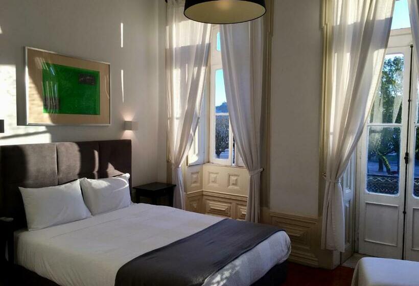 غرفة قياسية, Jardim