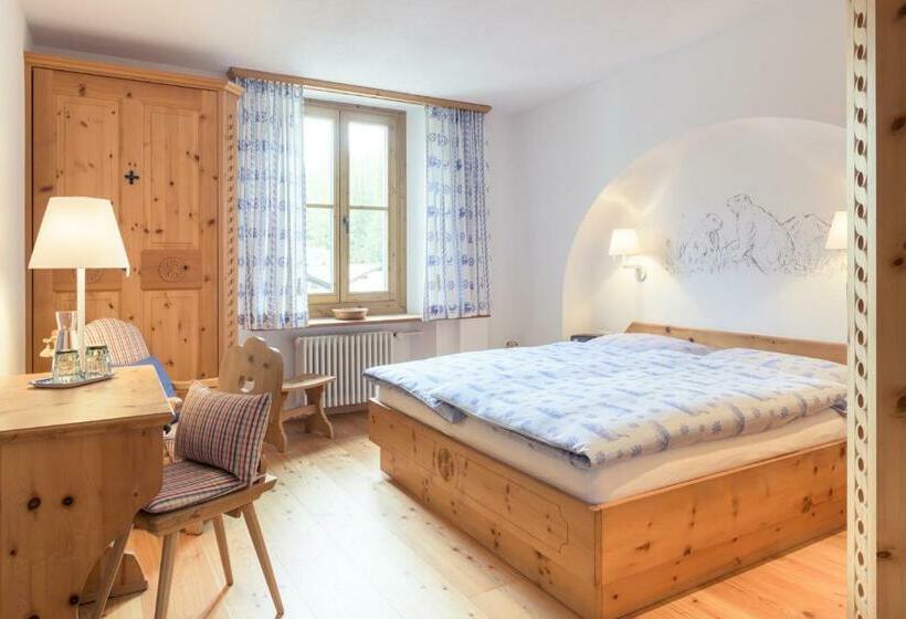 غرفة قياسية, Privata