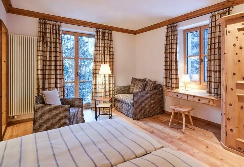 Chambre Supérieure, Privata