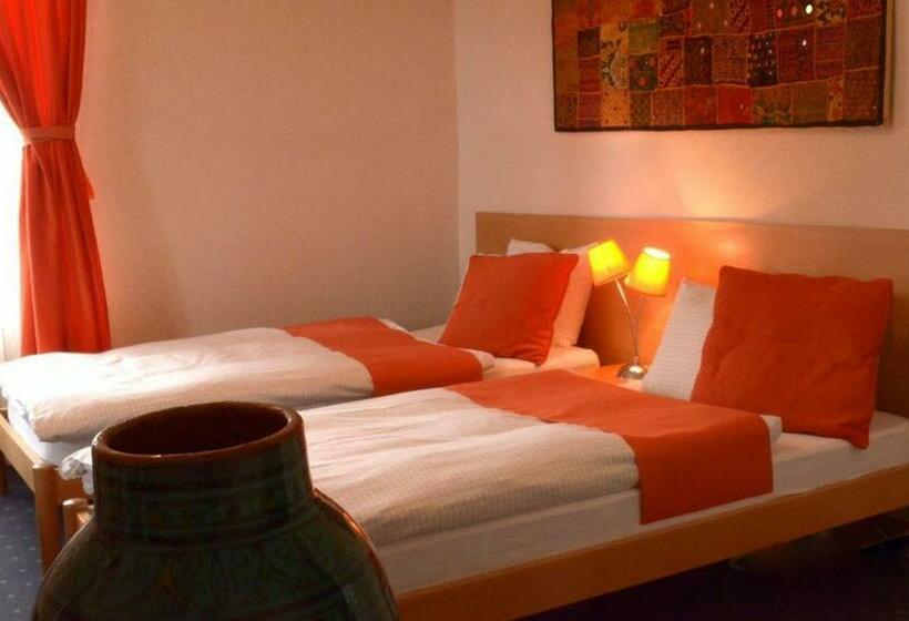 标准间, Restaurant Kutchi