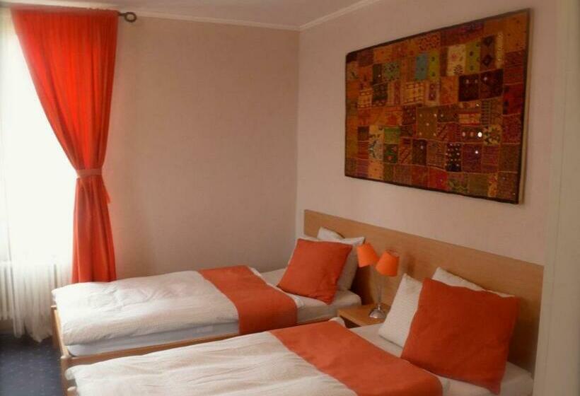 标准间, Restaurant Kutchi