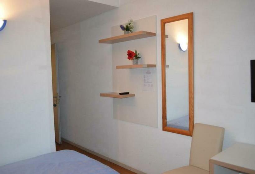 חדר סטנדרט לשלושה, San Giobbe