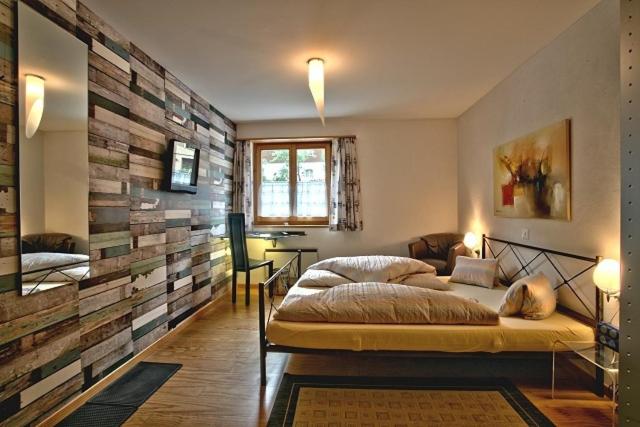 标准间, Schnider Bed&breakfast Und Café