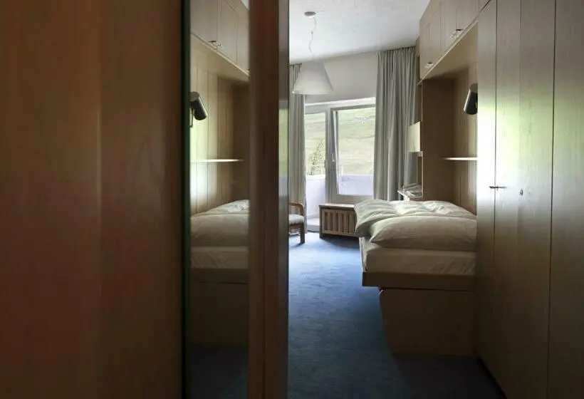 Economy-huone, Schnider Bed&breakfast Und Café