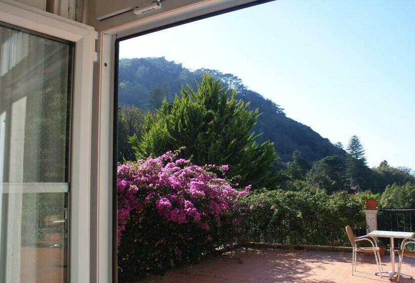 Трехместный Номер Стандарт Вид на Сад, Sintra Jardim