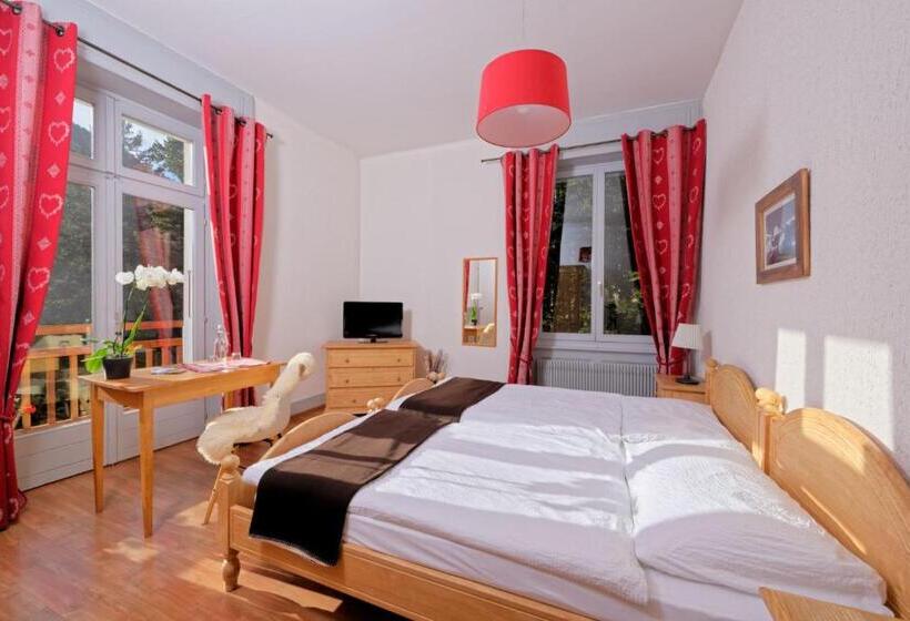 标准间, Splendide