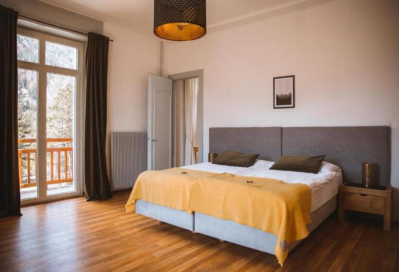 带山景的复式房间, Splendide