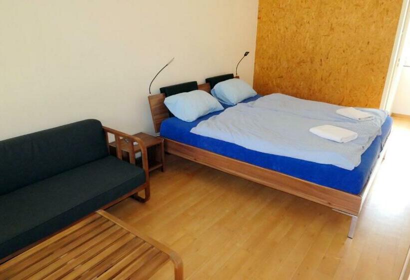 חדר אקונומי, Swiss Hostel Lago Lodge