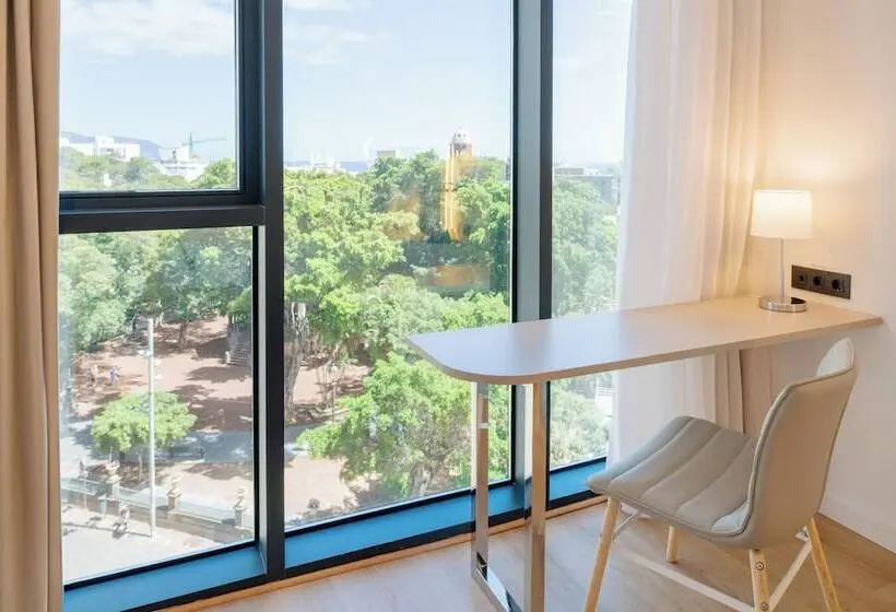 スタンダードスタジオ, Innside by Meliá Tenerife Santa Cruz