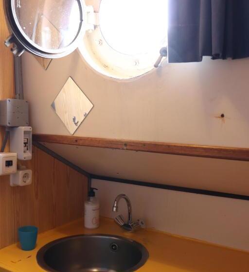 Quarto Estandar Individual, Amsterdam Hotelboat