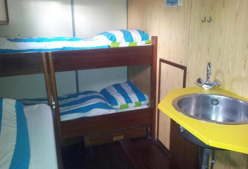 Quarto Triplo Estandar, Amsterdam Hotelboat