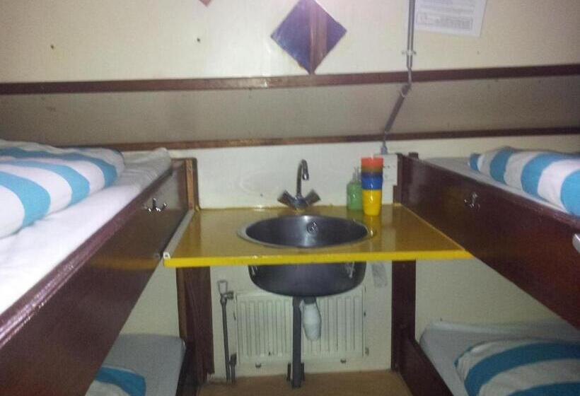 Quarto quádruplo Económico Casa de banho partilhada, Amsterdam Hotelboat