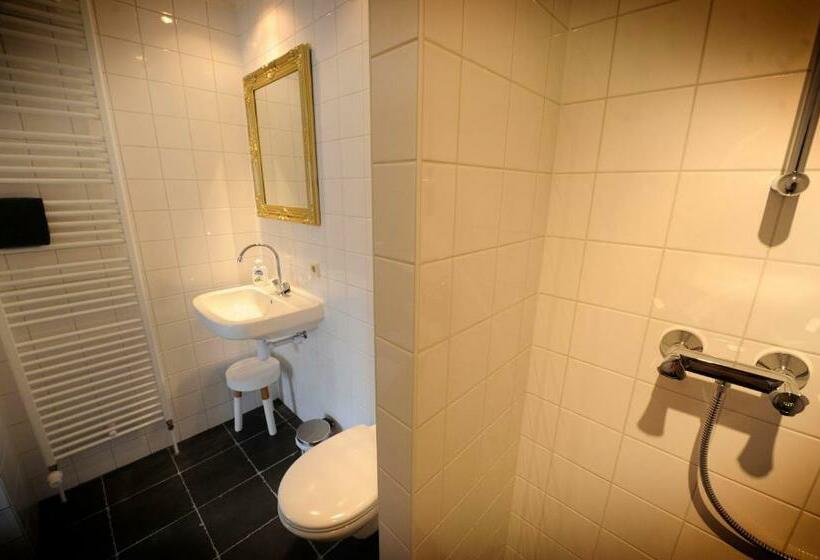 Номер Стандарт, Oekepoek Down Town