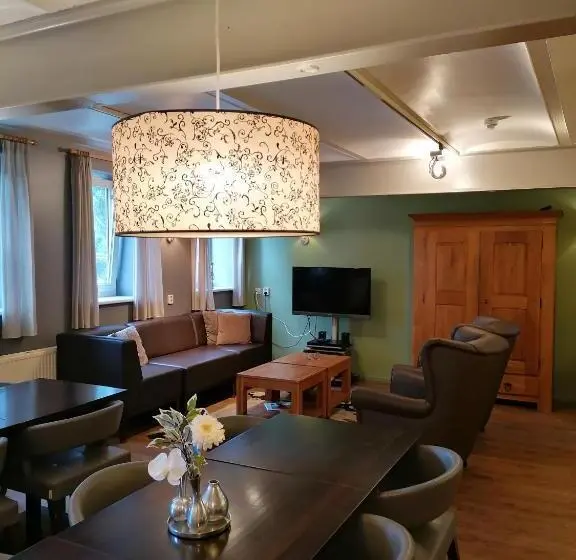 Standard Yhden Hengen Huone, Lemmenhof