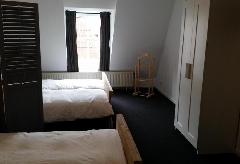 Апартаменты 1 Спальня, Oekepoek Down Town