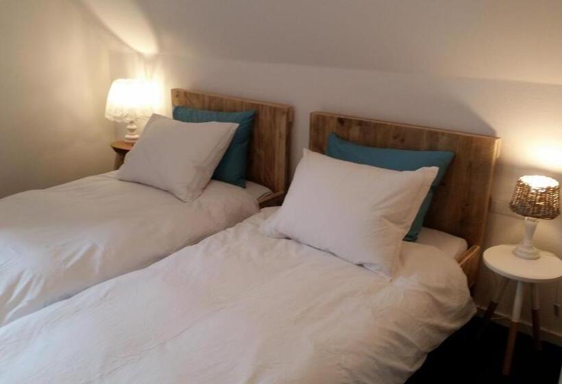 Апартаменты 2 Спальни, Oekepoek Down Town