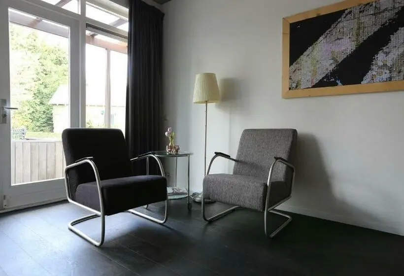 コンフォートルーム, Bed And Breakfast Terre Neuve