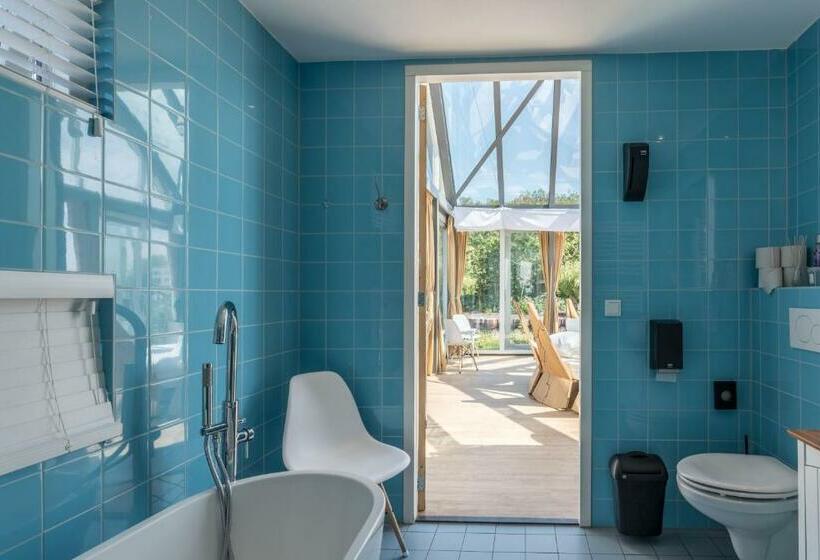 اتاق استاندارد با تخت بزرگ, The Panorama Suite