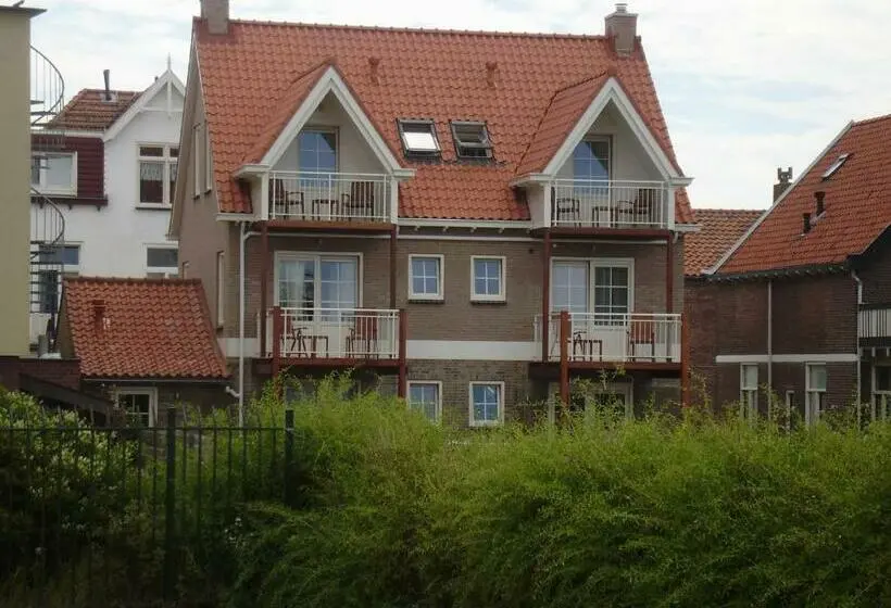 Sviitti, Bed & Breakfast Huys Aan Zee