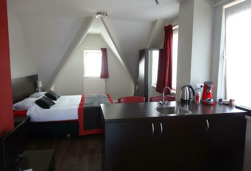 스위트, Bed & Breakfast Huys Aan Zee