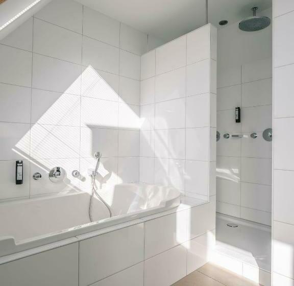 سوییت, Juuls Domburg