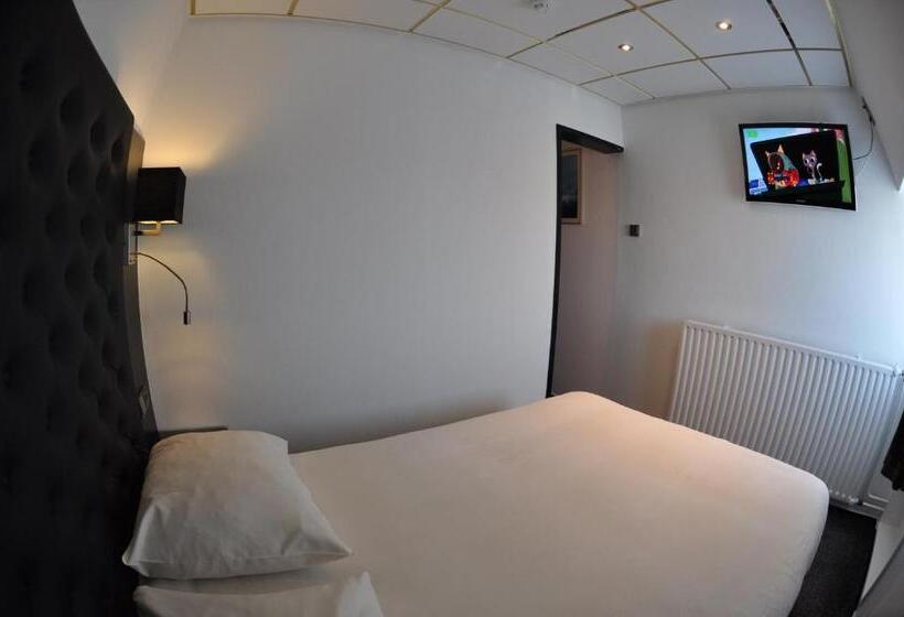 Номер Стандарт Трехместный, Budget Hotel Le Beau Rivage