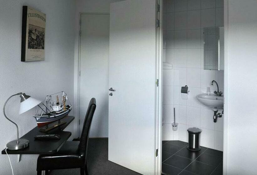 Номер Стандарт, Royal