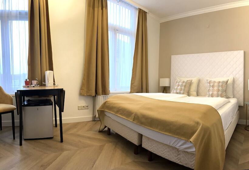 Номер Стандарт, Van Oppen