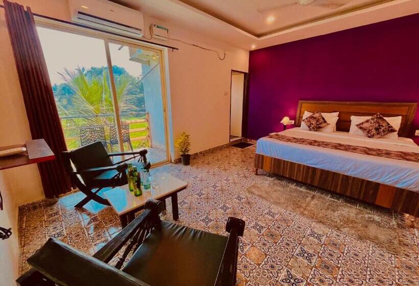 חדר סטנדרט עם מיטת קינג, The Winterline Beach Resort, Goa