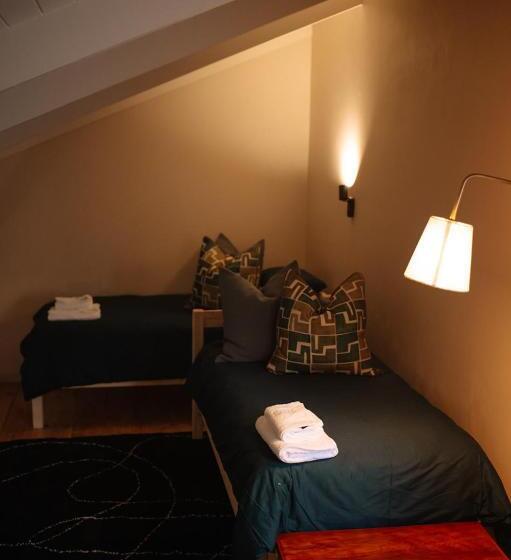 غرفة ديلوكس, Rest Guest House