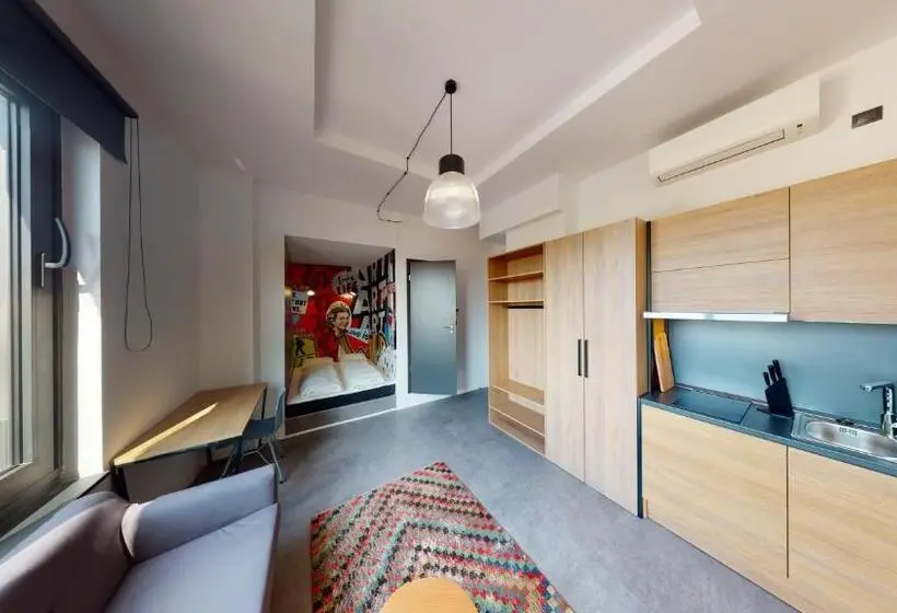 סטודיו דלוקס, In Budapest Apartments