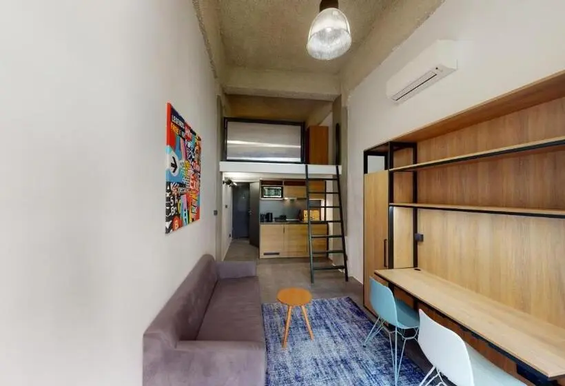 דירת דופלקס בת חדר שינה 1, In Budapest Apartments