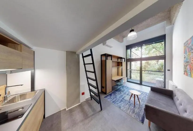 דירת דופלקס בת חדר שינה 1, In Budapest Apartments