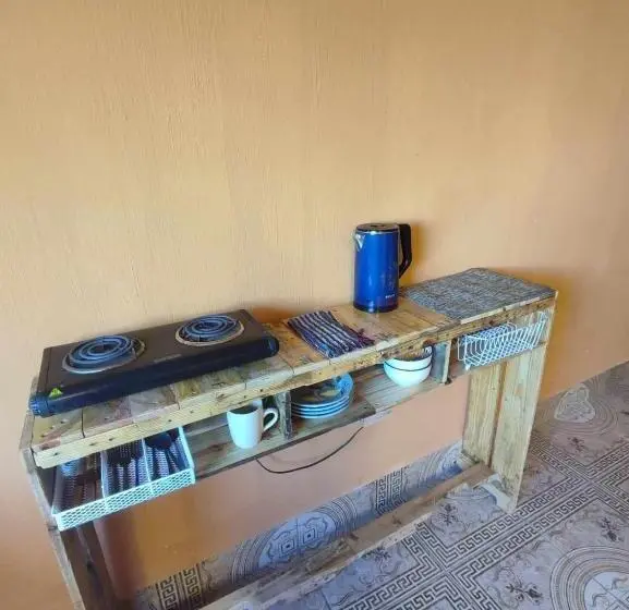 اتاق خانوادگی, La Casa Colorada