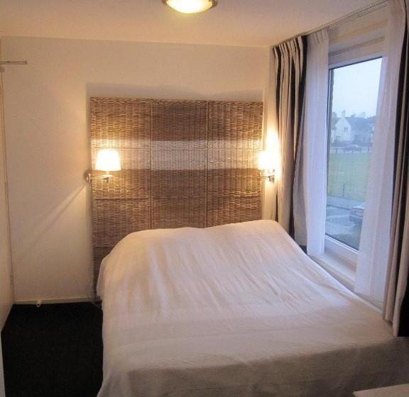 اتاق استاندارد, Badhotel Zeecroft
