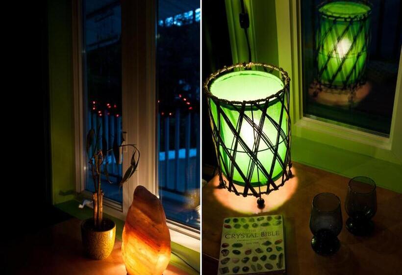 キングサイズベッドのスタンダードルーム, Gîte Crystal Inn