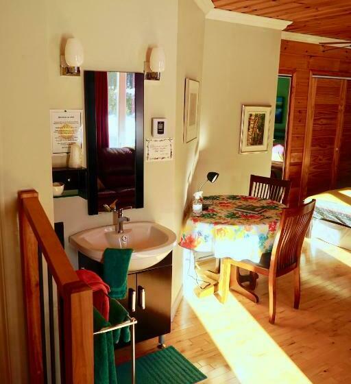 חדר סטנדרט לארבעה, Gîte De La Montagne Enchantée